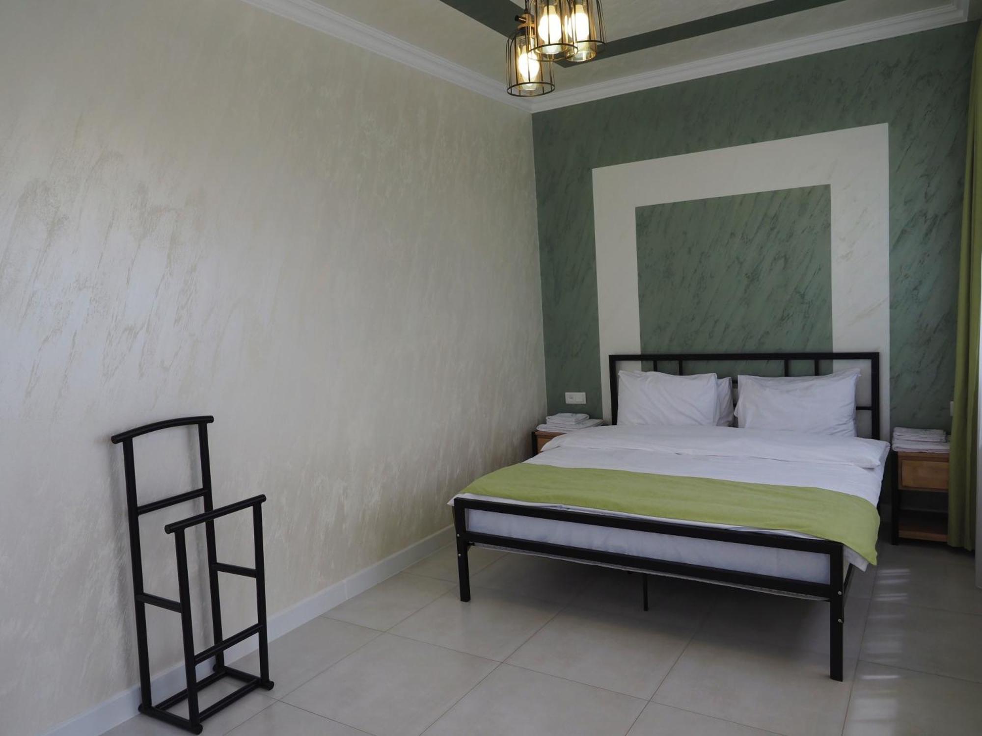 V&V Hotel Gyulagarak Quarto foto